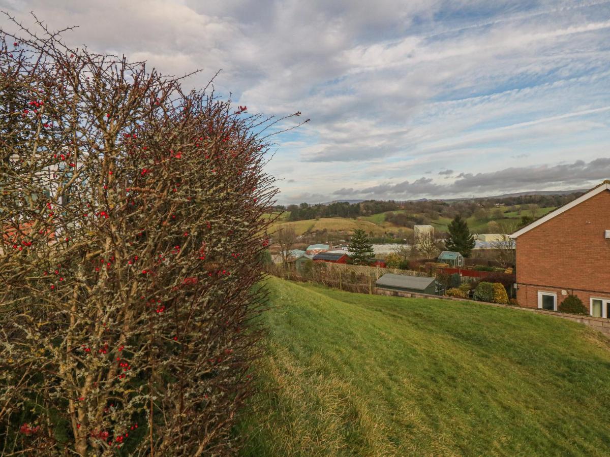 Basford View Villa Cheddleton Exterior photo